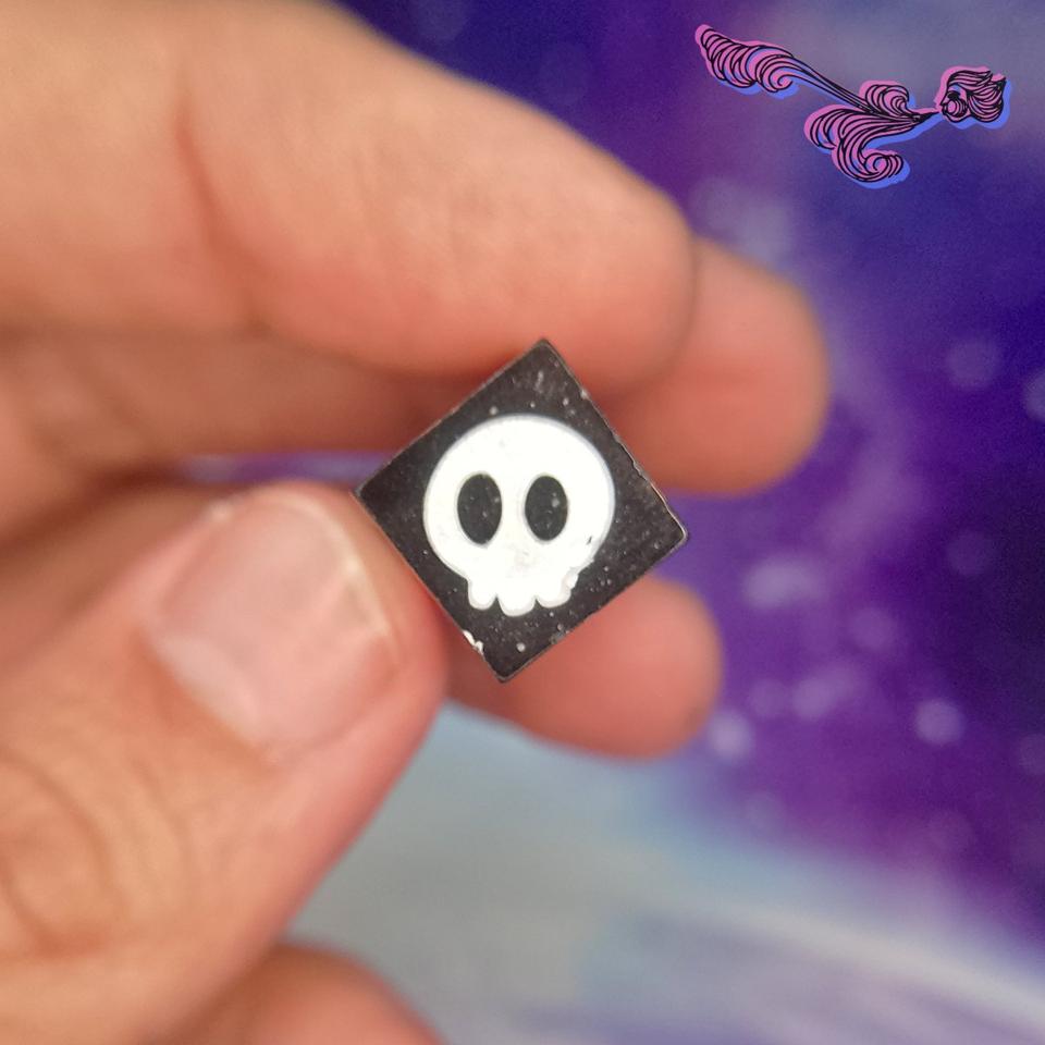 d4 Vial of Poison: Fondleth 5